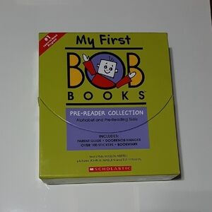 Scholastic My First Bob Books Pre-Reader Set - Green and Red